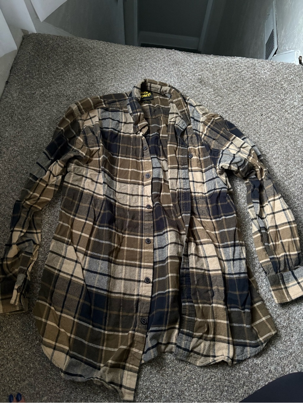 Men's Plaid Flannel Button-Down Shirt - Brown & Navy